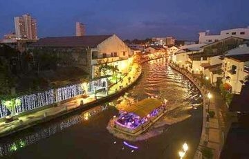 Hallmark Crown Hotel4