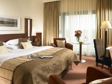 Shearwater Hotel & Spa1