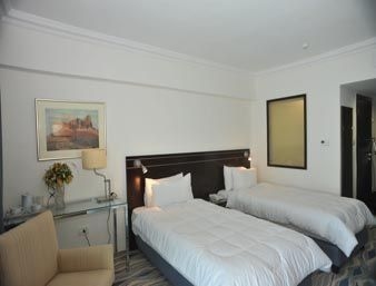 RAMADA HOTEL AND SUITES AMMAN3