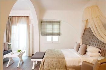 Daedalus Hotel2