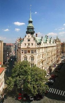 Hotel Paris1