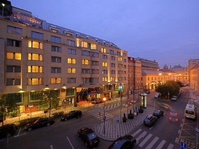 Prague Marriott Hotel1