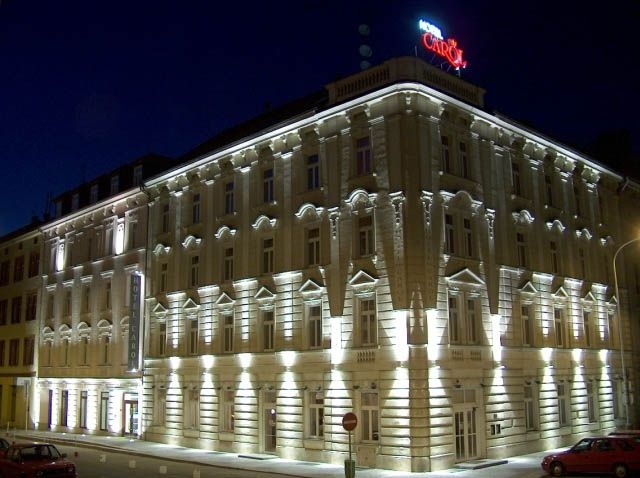Hotel Carol0