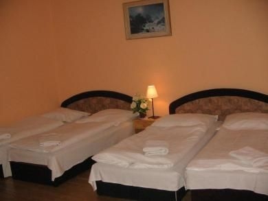 Marks-Apart Hotel1