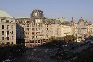 EA Hotel Rokoko1