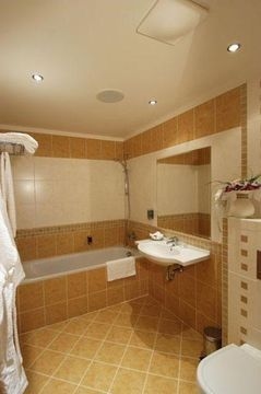 EA Hotel Rokoko4
