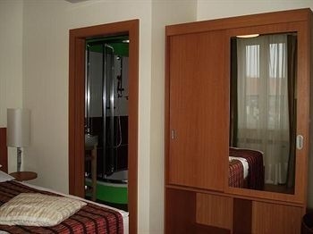 Gallery Hotel SIS4