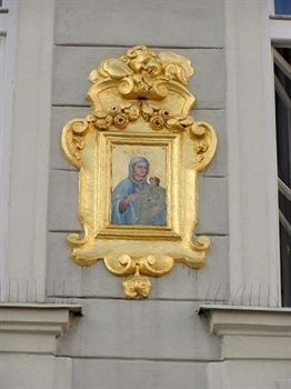 Old Town Square Hotel1