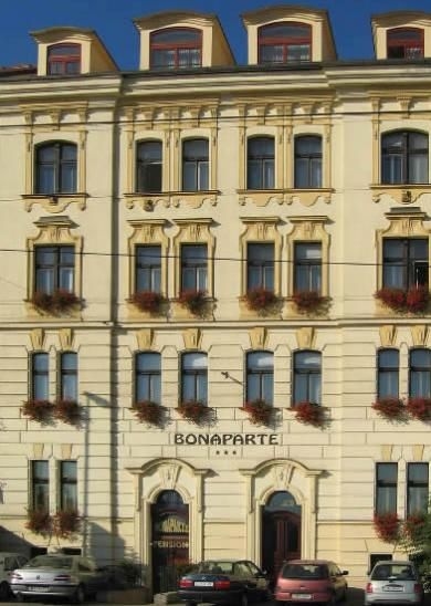 Bonaparte Pension2