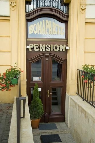Bonaparte Pension1