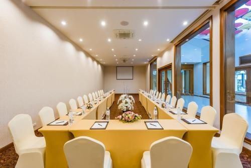 ดวงจิตต์ รีสอร์ต แอนด์ สปา (Duangjitt Resort and Spa)1