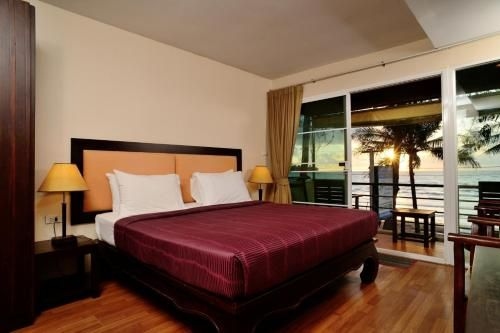 กมลา บีชฟรอนท์ อพาร์ตเมนต์ (Kamala Beachfront Apartment)2