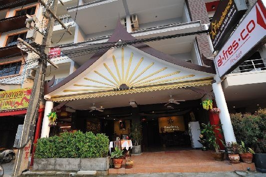 บีเอส เรสซิเดนซ์ ป่าตอง (BS Residence Patong)1