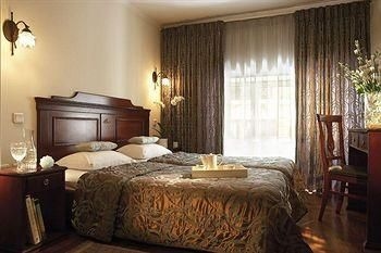 Luxembourg Hotel3