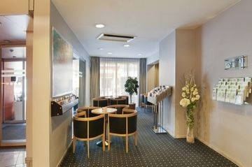 Holiday Inn City0