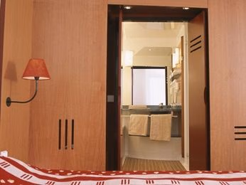 SUITE1