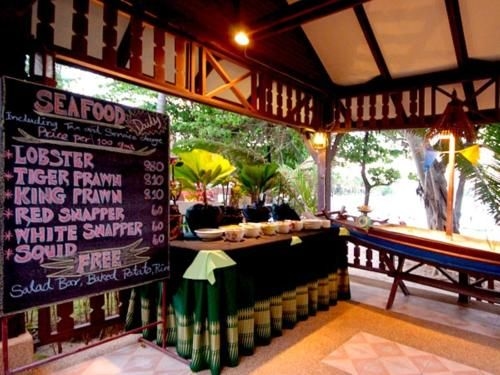 เฟิสต์ บังกะโล บีช รีสอร์ต (First Bungalow Beach Resort)4