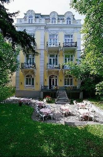 Park Villa0