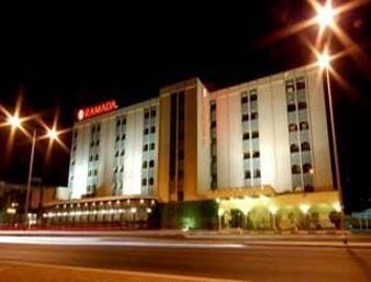 Ramada Hotel Bahrain0