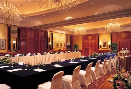 Island Shangri-La, Hong Kong1