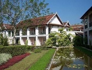Grand Hotel0