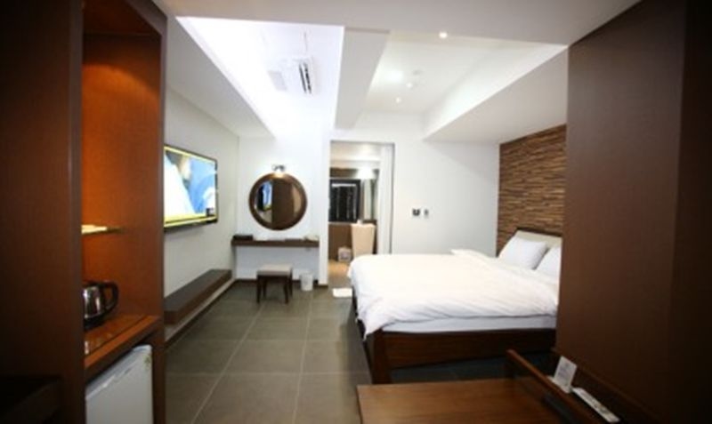 Suwon Reve Hotel1