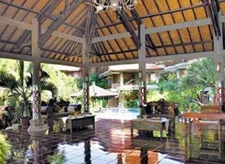 โรงแรมอดีธรรม กุตาญ (Adi Dharma Hotel Kuta)1