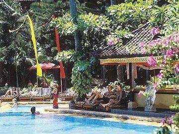 Hotel Barong1