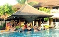 โรงแรมลีเจียน พาราดิโซ (Legian Paradiso Hotel)3