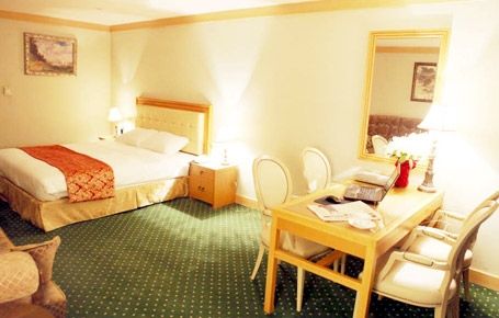 Saint Western Hotel4