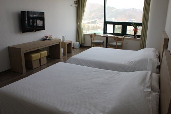 Yeosu Elena Hotel1