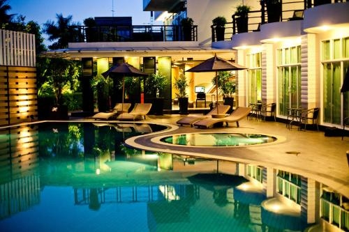 โรงแรมเอเต้ ชุมพร (A-Te Hotel Chumphon)1