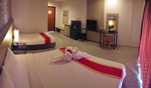โรงแรมเอมบริโอ (Embryo Hotel)4