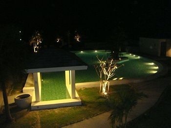 Akamai Village0