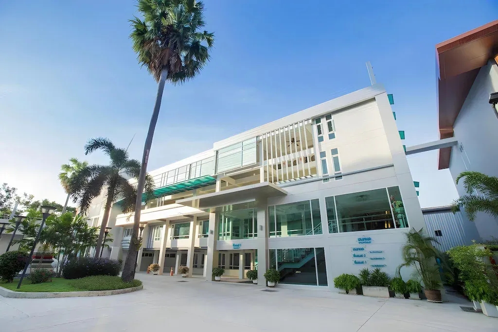 โรงแรมเอเชีย ชะอำ (Asia Cha-am Hotel)1