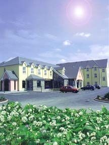 SHANNON COURT0