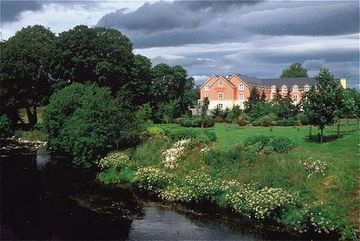 RIVERSIDE1