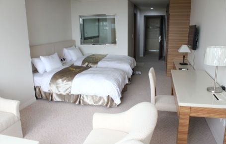 The Class 300 Hotel1