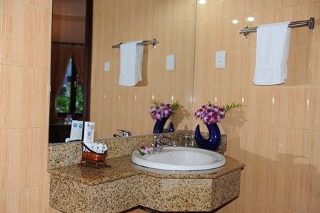 Vinh Suong Seaside Resort2