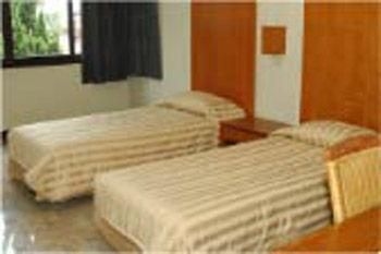 Grand Hotel Lembang1