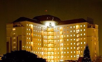 The Majesty Hotel0