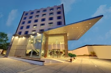 Pride Hotel0