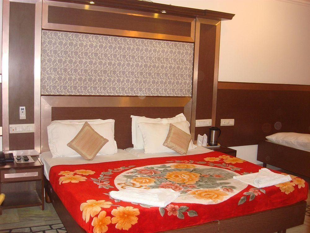 Hotel Rama Deluxe2
