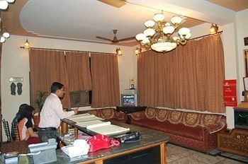 โรงแรมทัช พลาซา (Hotel Taj Plaza)1