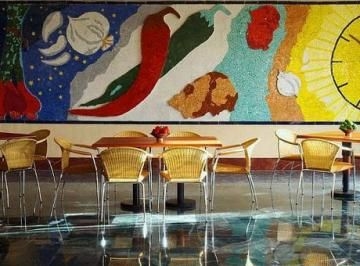 Lalit Intercontinental (Club)4