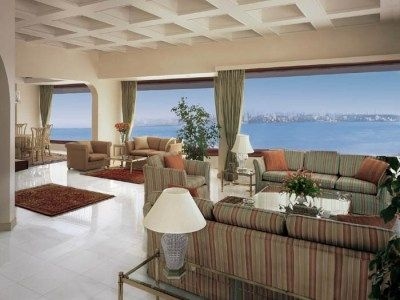 Oberoi Mumbai1
