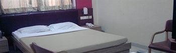 Hotel Mathura Residency4