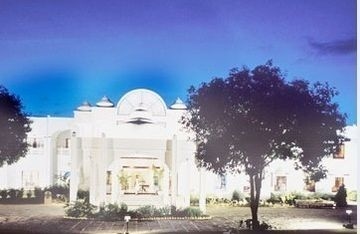 USHA BUNDELA KHAJURAHO2