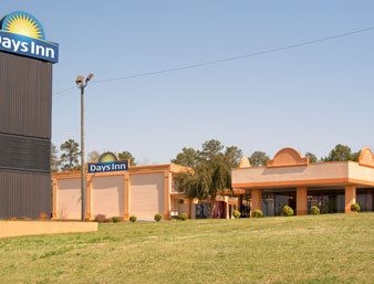 DAYS INN CLANTON, AL2