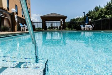 HAMPTON INN FOLEY2
